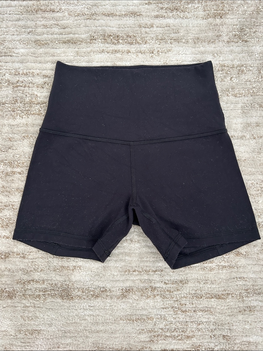 lululemon athletica High-Rise Black Align Shorts 4”